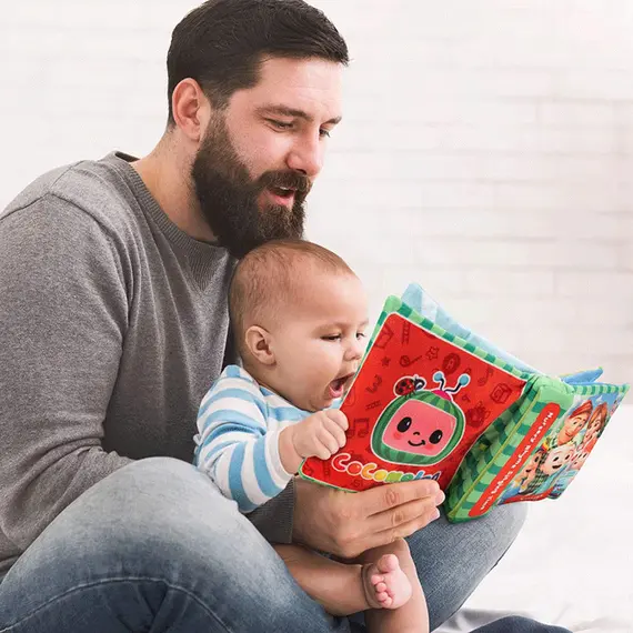 სათამაშო წიგნი CoComelon Feature Roleplay Nursery Rhyme Singing Time, 4 image - TechMall.geსათამაშო წიგნი CoComelon Feature Roleplay Nursery Rhyme Singing Time, 4 image - TechMall.ge ,სათამაშო წიგნი CoComelon Feature Roleplay Nursery Rhyme Singing Time, 4 image - TechMall.ge