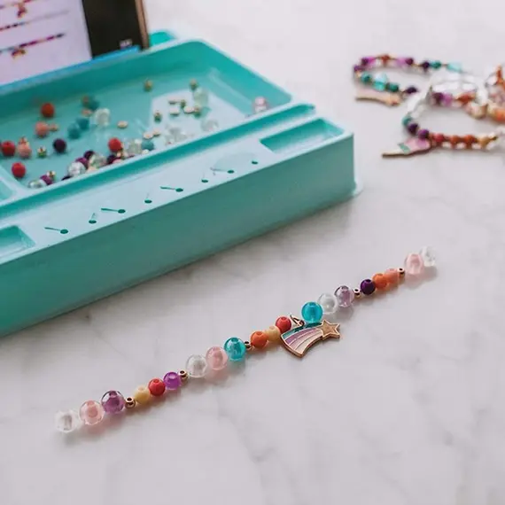 სამაჯურების ნაკრები Make It Real Rainbow Dream Jewellery, 4 image - TechMall.geსამაჯურების ნაკრები Make It Real Rainbow Dream Jewellery, 4 image - TechMall.ge ,სამაჯურების ნაკრები Make It Real Rainbow Dream Jewellery, 4 image - TechMall.ge