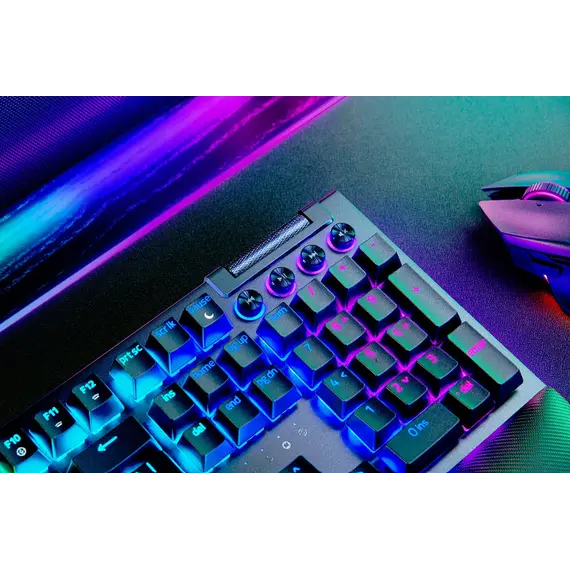 კლავიატურა Razer BlackWidow V4 Pro RGB 104key Green Switch USB EN, Black, 6 image - TechMall.geკლავიატურა Razer BlackWidow V4 Pro RGB 104key Green Switch USB EN, Black, 6 image - TechMall.ge ,კლავიატურა Razer BlackWidow V4 Pro RGB 104key Green Switch USB EN, Black, 6 image - TechMall.ge