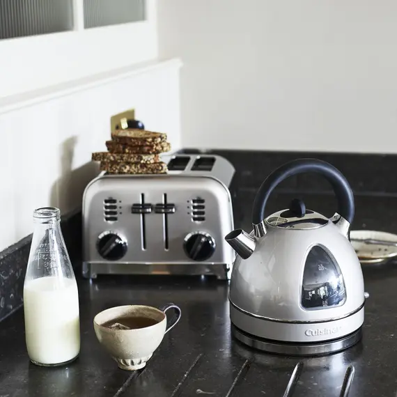 ელექტრო ჩაიდანი Cuisinart CTK17SE Electric Kettle Frosted Pearl, 4 image - TechMall.geელექტრო ჩაიდანი Cuisinart CTK17SE Electric Kettle Frosted Pearl, 4 image - TechMall.ge ,ელექტრო ჩაიდანი Cuisinart CTK17SE Electric Kettle Frosted Pearl, 4 image - TechMall.ge