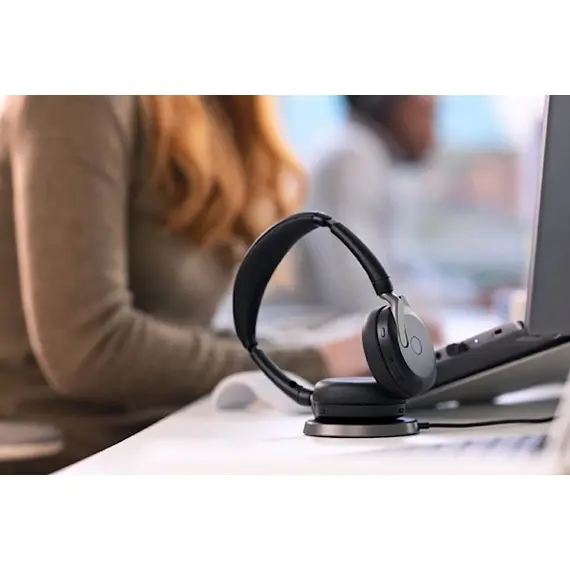 ყურსასმენის უსადენო დამტენი Jabra 14207-92 Evolve2 65 Flex, USB A, Wireless Charging Pad, Black, 3 image - TechMall.geყურსასმენის უსადენო დამტენი Jabra 14207-92 Evolve2 65 Flex, USB A, Wireless Charging Pad, Black, 3 image - TechMall.ge ,ყურსასმენის უსადენო დამტენი Jabra 14207-92 Evolve2 65 Flex, USB A, Wireless Charging Pad, Black, 3 image - TechMall.ge