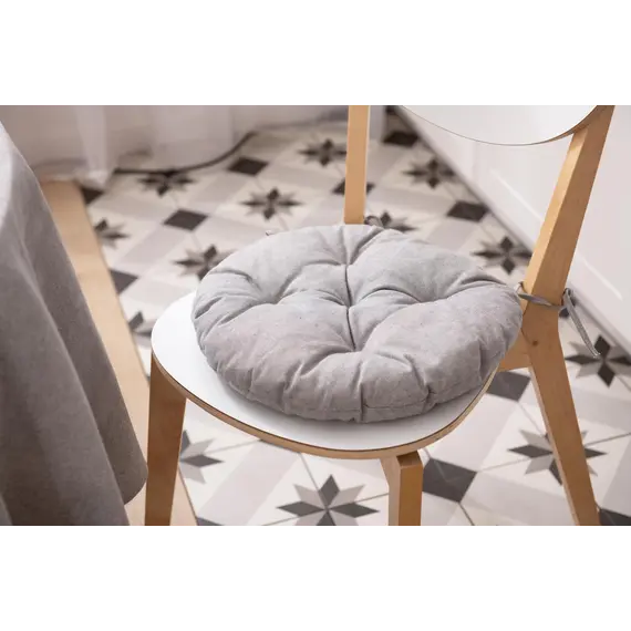 სკამის ბალიში Ardesto Sitpad Oliver, 40cm, 100% cotton, filling: 50% holofiber, 50% pp, gray, 5 image - TechMall.geსკამის ბალიში Ardesto Sitpad Oliver, 40cm, 100% cotton, filling: 50% holofiber, 50% pp, gray, 5 image - TechMall.ge ,სკამის ბალიში Ardesto Sitpad Oliver, 40cm, 100% cotton, filling: 50% holofiber, 50% pp, gray, 5 image - TechMall.ge