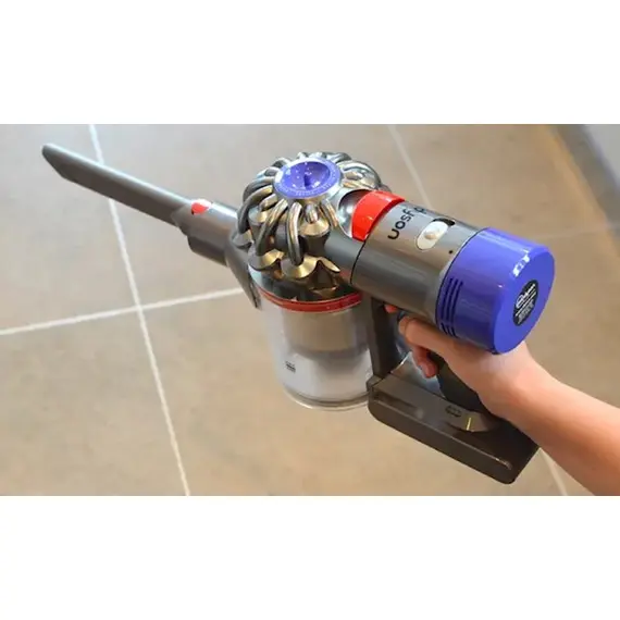 ხელის მტვერსასრუტი DYSON V8 Absolute +, 4 image - TechMall.geხელის მტვერსასრუტი DYSON V8 Absolute +, 4 image - TechMall.ge ,ხელის მტვერსასრუტი DYSON V8 Absolute +, 4 image - TechMall.ge