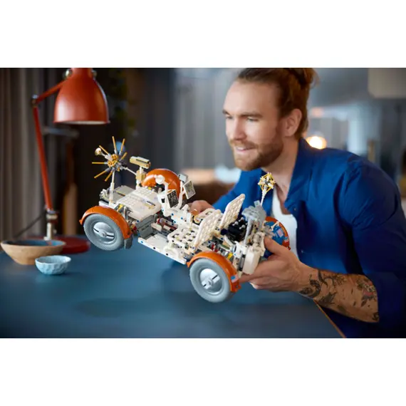 ლეგო Lego 42182, NASA Apollo Lunar Roving Vehicle - LRV, 8 image - TechMall.geლეგო Lego 42182, NASA Apollo Lunar Roving Vehicle - LRV, 8 image - TechMall.ge ,ლეგო Lego 42182, NASA Apollo Lunar Roving Vehicle - LRV, 8 image - TechMall.ge