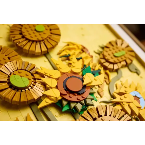ლეგო LEGO Constructor ART Vincent van Gogh – Sunflowers, 5 image - TechMall.geლეგო LEGO Constructor ART Vincent van Gogh – Sunflowers, 5 image - TechMall.ge ,ლეგო LEGO Constructor ART Vincent van Gogh – Sunflowers, 5 image - TechMall.ge