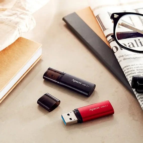 USB ფლეშ მეხსიერება Apacer 64GB USB 3.1 AH25B Red, 4 image - TechMall.geUSB ფლეშ მეხსიერება Apacer 64GB USB 3.1 AH25B Red, 4 image - TechMall.ge ,USB ფლეშ მეხსიერება Apacer 64GB USB 3.1 AH25B Red, 4 image - TechMall.ge