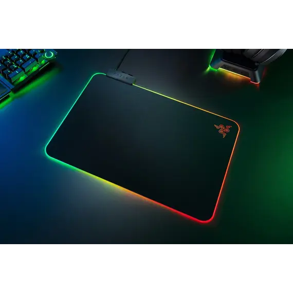 მაუსპადი Razer Mouse Pad Firefly V2 RGB Black, 3 image - TechMall.geმაუსპადი Razer Mouse Pad Firefly V2 RGB Black, 3 image - TechMall.ge ,მაუსპადი Razer Mouse Pad Firefly V2 RGB Black, 3 image - TechMall.ge
